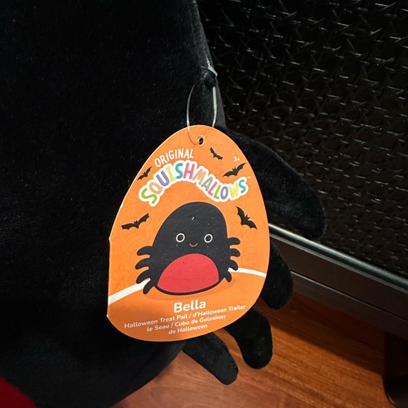 NWT set of two Squishmallows totes. Emily the bat and Bella the spider. - Picture 6 of 6